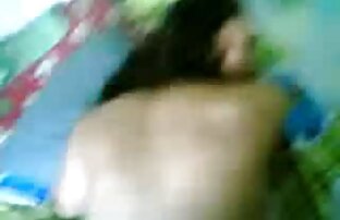 XXX Milf recién divorciada hace video. Se lo hermanas folladoras envía a los amigos de su ex
