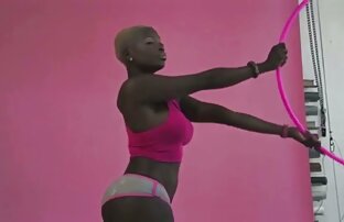 XXX Madre madura perfecta chupa y folla polla negra gorda porno hentai entre hermanos